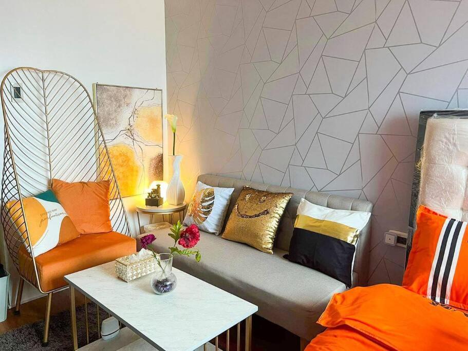 Cozy Studio Unit At Sun Residences Quezon City Exterior photo
